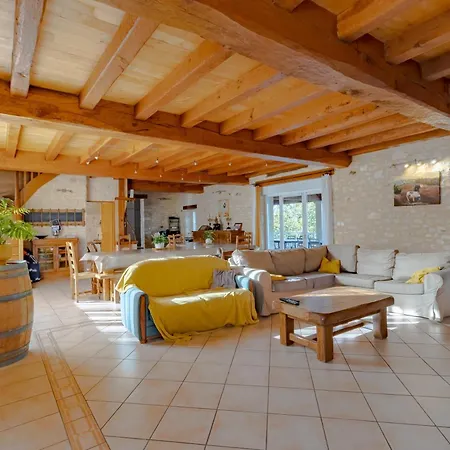 Domaine La Noyeraie Perigord Noir * Paulin