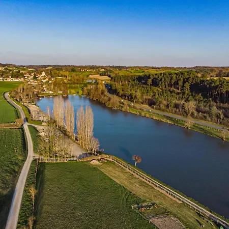 Domaine La Noyeraie Périgord Noir Hébergement de vacances *